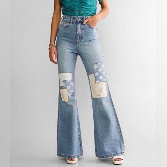 Wrangler Billabong flare bellbottom floral patchwork jeans 70's high rise 27 - Picture 3 of 15